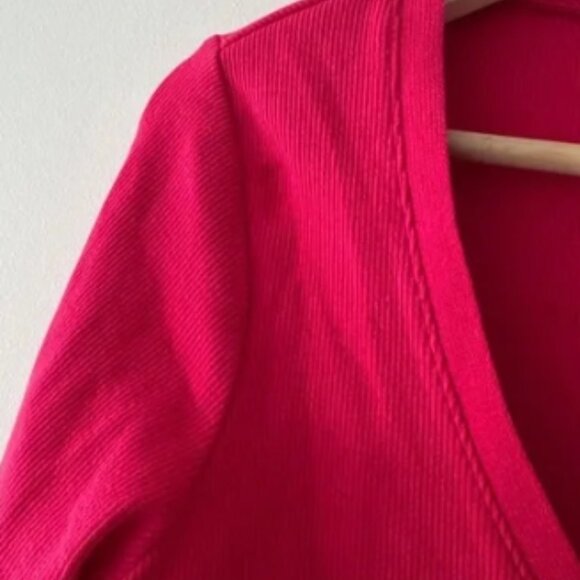 Zara Hot Pink Ribbed One Button Cropped Cardigan - Picture 2 of 4